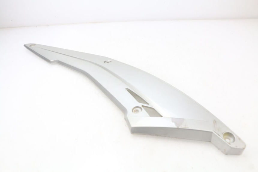 photo de LEFT MIDDLE FLOOR PANEL RAZZO STEED 125 (2012 - 2018) - Technical close-up