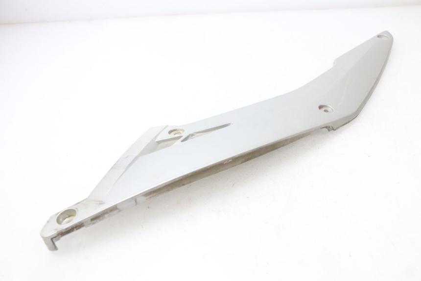 photo de LEFT MIDDLE FLOOR PANEL RAZZO STEED 125 (2012 - 2018) - Product overview