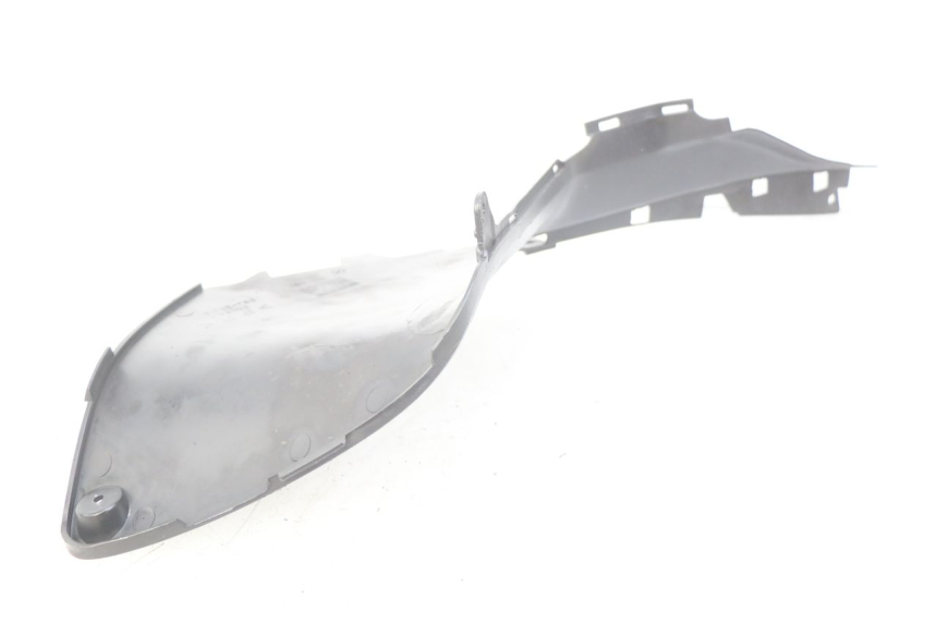 photo de LEFT FOOTREST BRACKET YAMAHA XP T-MAX TMAX ABS 500 (2004 - 2007) - Surface and material condition