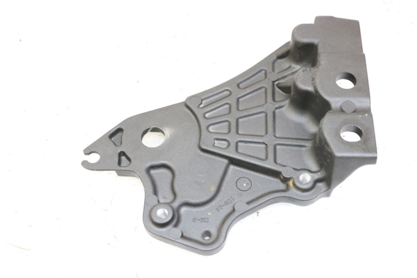 photo de LEFT MIDDLE FLOOR PANEL YAMAHA TRACER 7 700 (2020 - 2024) - Component detail