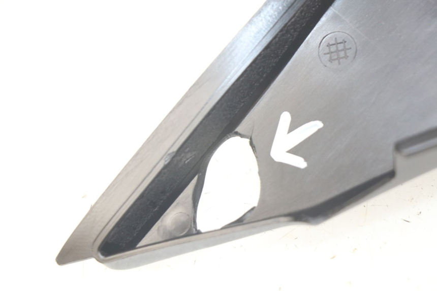 photo de LEFT FOOTREST BRACKET KAWASAKI Z 650 (2016 - 2019) - Zoom on usage condition