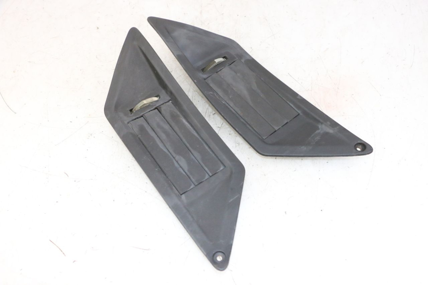 photo de MIDDLE FLOOR PANEL GILERA NEXUS 300 (2008 - 2013) - Main view