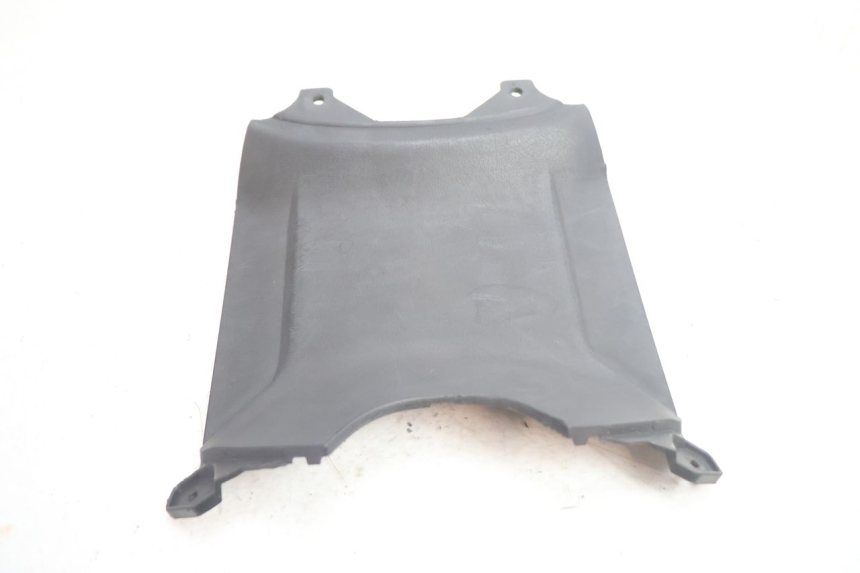 photo de FOOTREST JUNCTION GILERA GP 800 (2007 - 2013) - Component detail