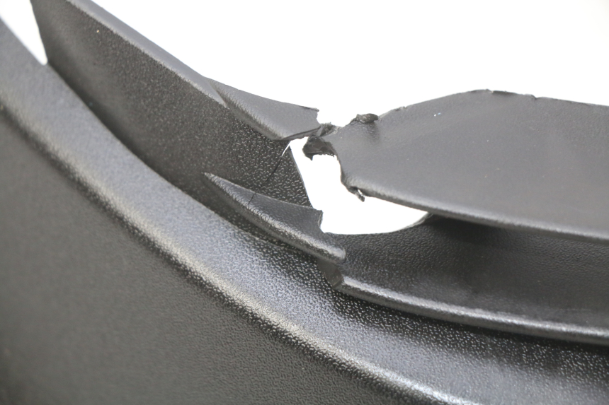 photo de FOOTREST JUNCTION PIAGGIO LIBERTY IGET S 125 (2016 - 2020) - Alternative perspective