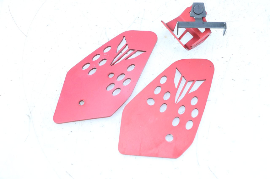 photo de MIDDLE FLOOR PANEL YAMAHA MT-07 MT07 ABS 700 (2018 - 2020) - Component detail