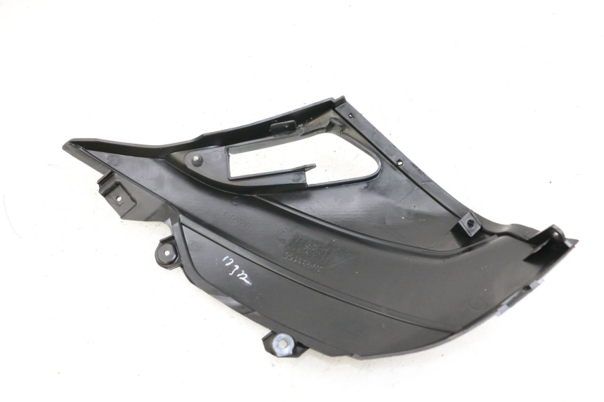 photo de MIDDLE FLOOR PANEL PIAGGIO NEW TYPHOON 50 (2018 - 2021) - Component detail