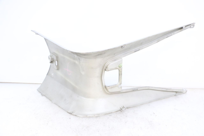 photo de MIDDLE FLOOR PANEL PEUGEOT SATELIS 250 (2006 - 2012) - Technical close-up