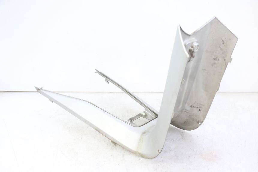 photo de MIDDLE FLOOR PANEL PEUGEOT SATELIS 250 (2006 - 2012) - Surface and material condition