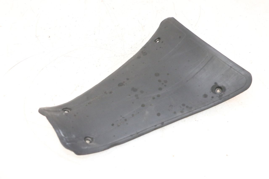 photo de FOOTREST JUNCTION PIAGGIO VESPA GTS SUPER IE 125 (2009 - 2016) - Main view