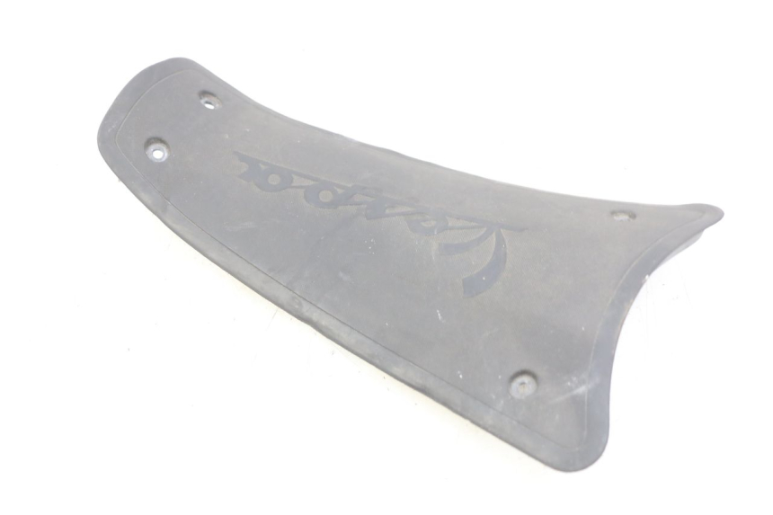 photo de FOOTREST JUNCTION PIAGGIO VESPA PRIMAVERA 2T 50 (2013 - 2018) - Zoom on usage condition