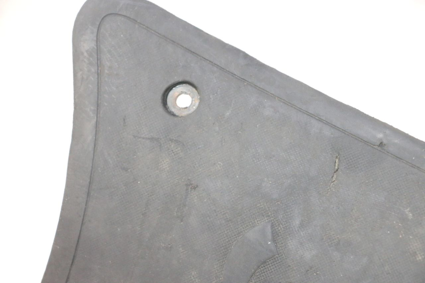 photo de FOOTREST JUNCTION PIAGGIO VESPA PRIMAVERA 2T 50 (2013 - 2018) - Product overview