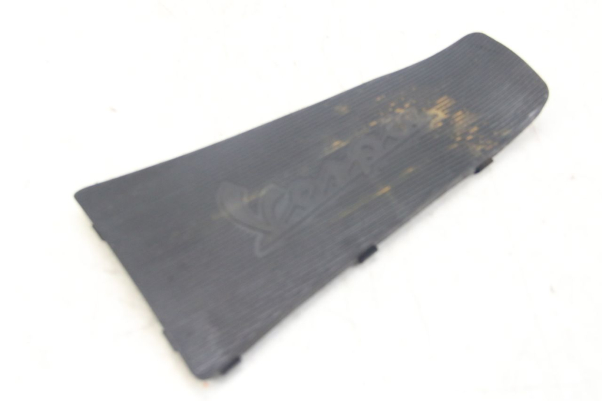 photo de FOOTREST JUNCTION PIAGGIO VESPA S 2T 50 (2007 - 2014) - Component detail