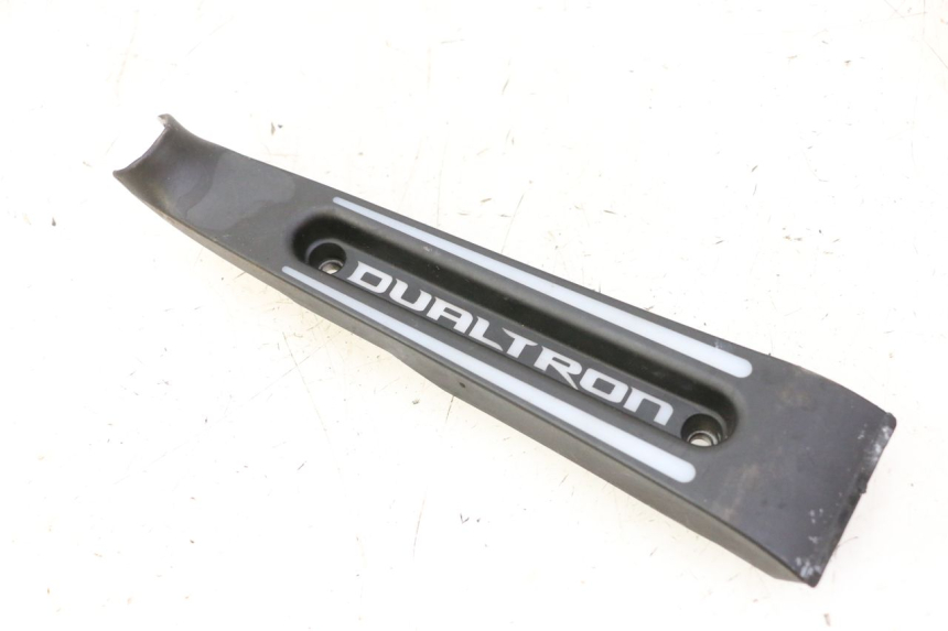 photo de MIDDLE FLOOR PANEL DUALTRON VICTOR LIMITED 1 - Alternative perspective