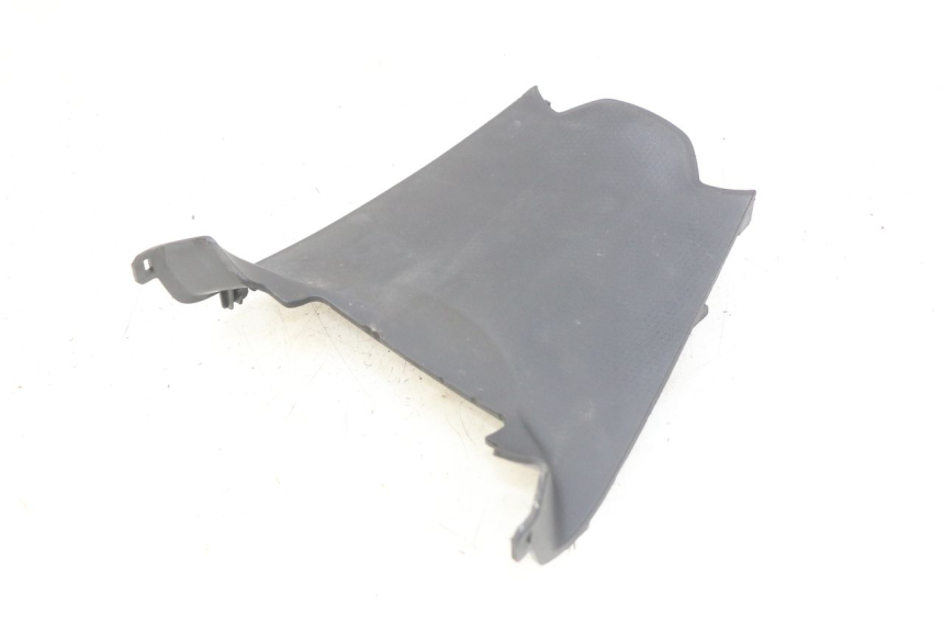 photo de FOOTREST JUNCTION KYMCO X-TOWN XTOWN 125 (2016 - 2021) - Component detail