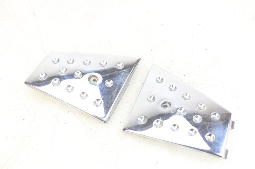 photo de FOOTREST JUNCTION PIAGGIO XEVO - X EVO 125 (2007 - 2017) - Main view