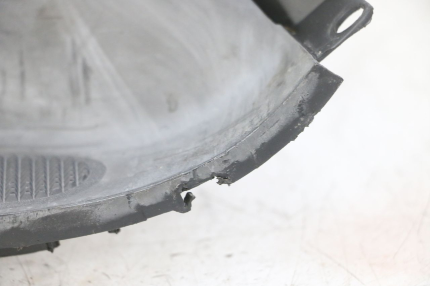 photo de MIDDLE FLOOR PANEL YAMAHA YP MAJESTY 125 (2007 - 2010) - Markings and original references