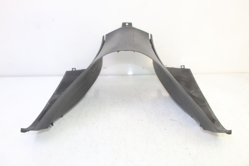 photo de MIDDLE FLOOR PANEL YAMAHA YP MAJESTY 125 (2002 - 2006) - Alternative perspective