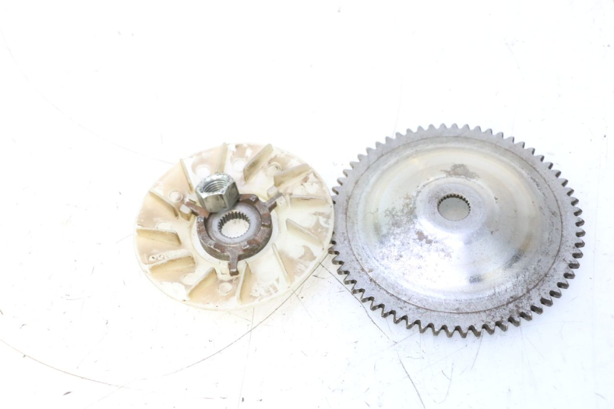 photo de VARIATOR PULLEY PLATE KYMCO AGILITY 16+ 4T 50 (2018 - 2023) - Technical close-up