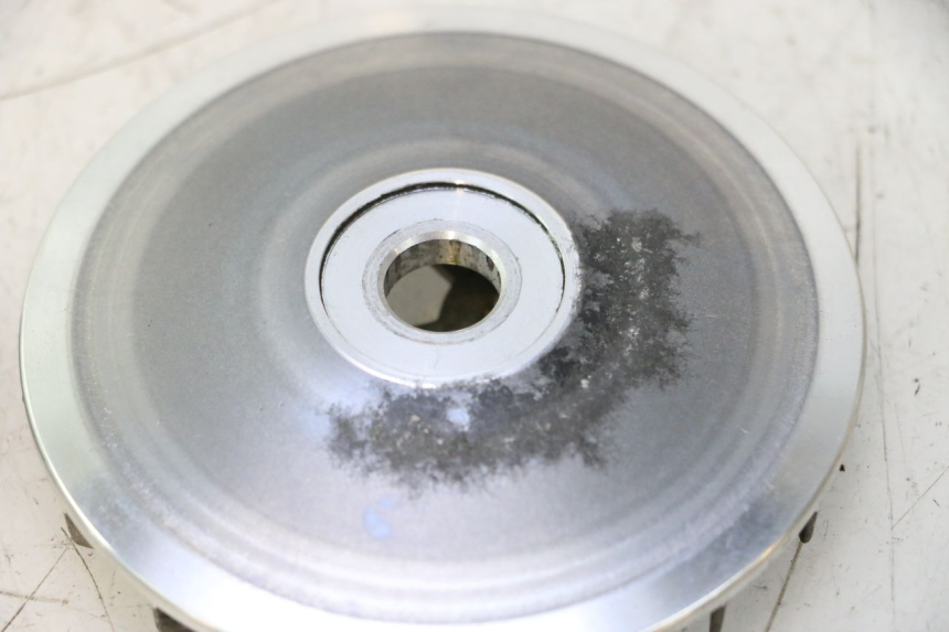 photo de VARIATOR PULLEY PLATE VASTRO GP 2T 50 (2013 - 2017) - Zoom on usage condition