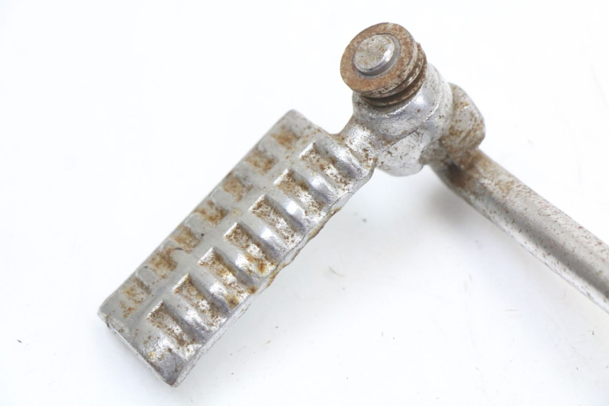 photo de KICK JONWAY AZTRAL 125 (2008 - 2017) - Component detail