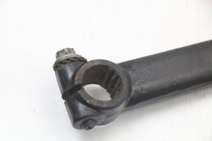 photo de KICK START PIAGGIO TYPHOON 50 (2000 - 2009) - Zoom on usage condition