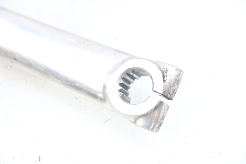 photo de KICK PIAGGIO VESPA LXV 125 (2006 - 2009) - Alternative perspective