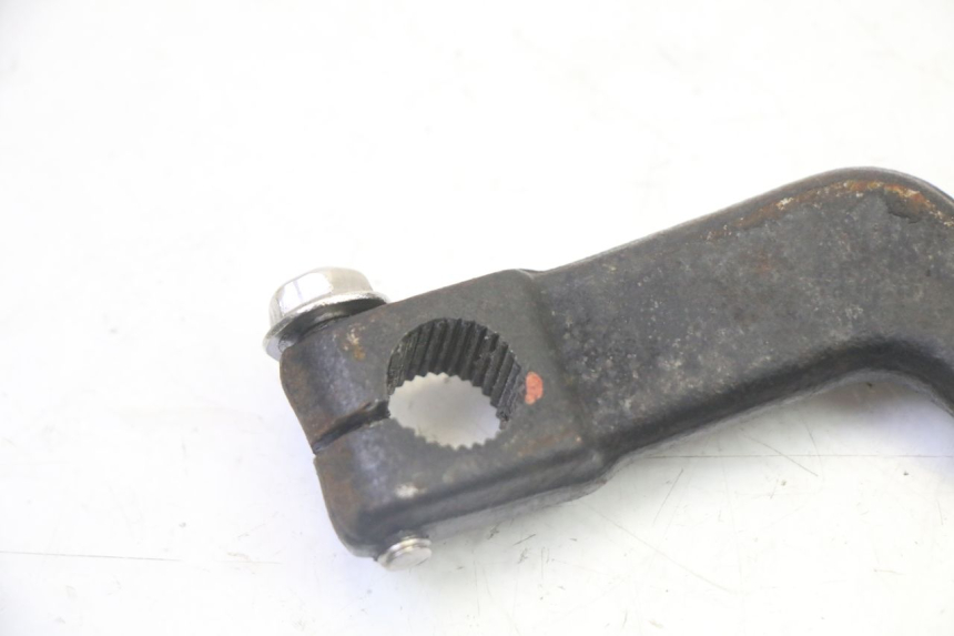 photo de KICK START GTS VICI 4T 50 (2020 - 2025) - Zoom on usage condition