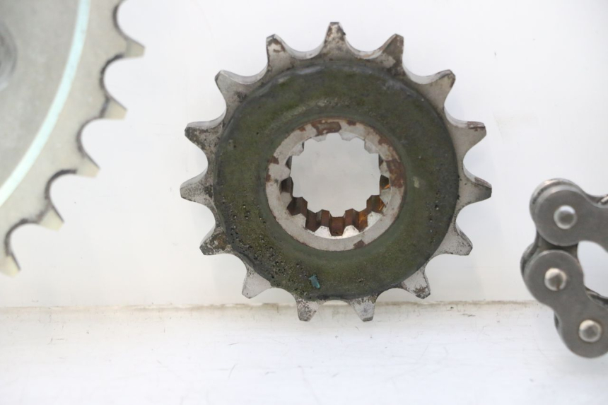 photo de CHAIN SPROCKET KIT HONDA CB F HORNET 600 (2005 - 2006) - Checked used part