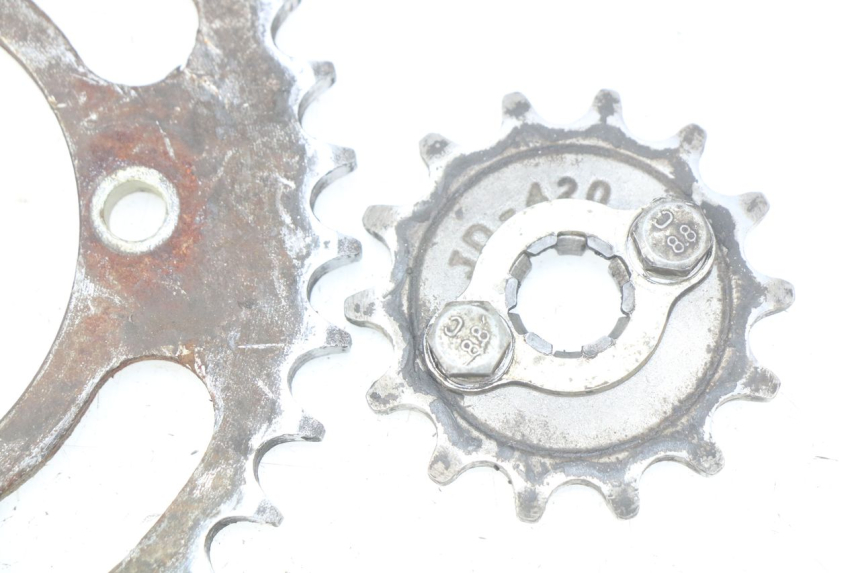 photo de CHAIN KIT LONCIN DIRT BIKE 125 - Alternative perspective