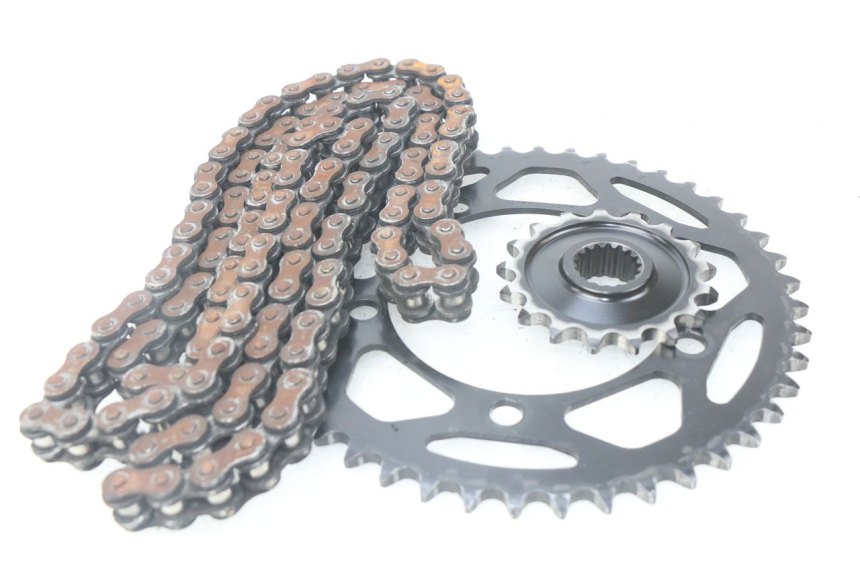 photo de CHAIN SPROCKET KIT BMW F GS K81 850 (2018 - 2023) - Technical close-up