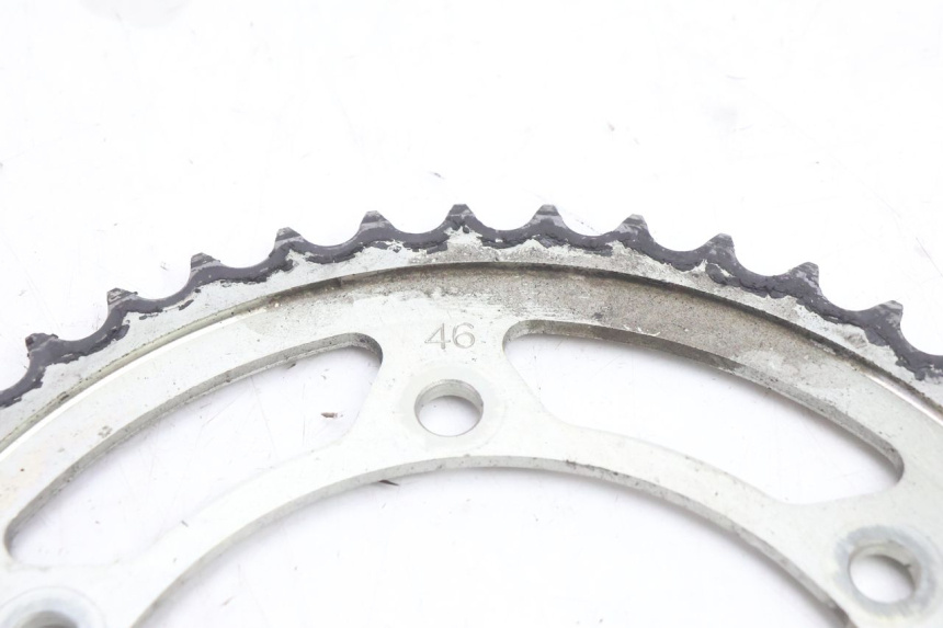 photo de CHAIN SPROCKET KIT YAMAHA FZ8 800 (2010 - 2016) - Zoom on usage condition