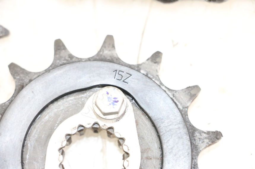 photo de CHAIN SPROCKET KIT HUSQVARNA SVARTPILEN 401 (2018 - 2023) - Zoom on usage condition