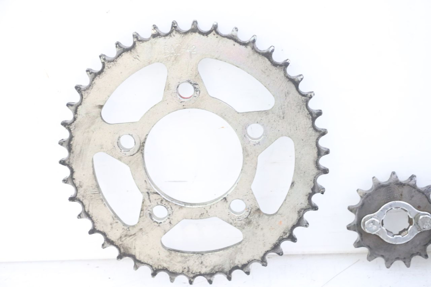 photo de CHAIN SPROCKET KIT KIDEN KD125-G 125 (2018 - 2022) - Product overview