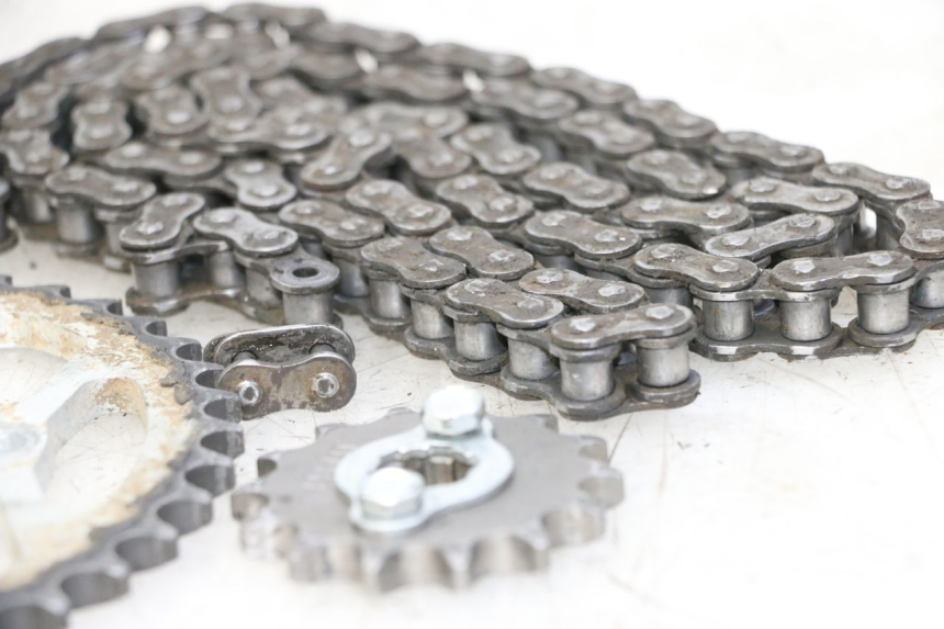 photo de CHAIN SPROCKET KIT APOLLO RFZ 125 - Component detail