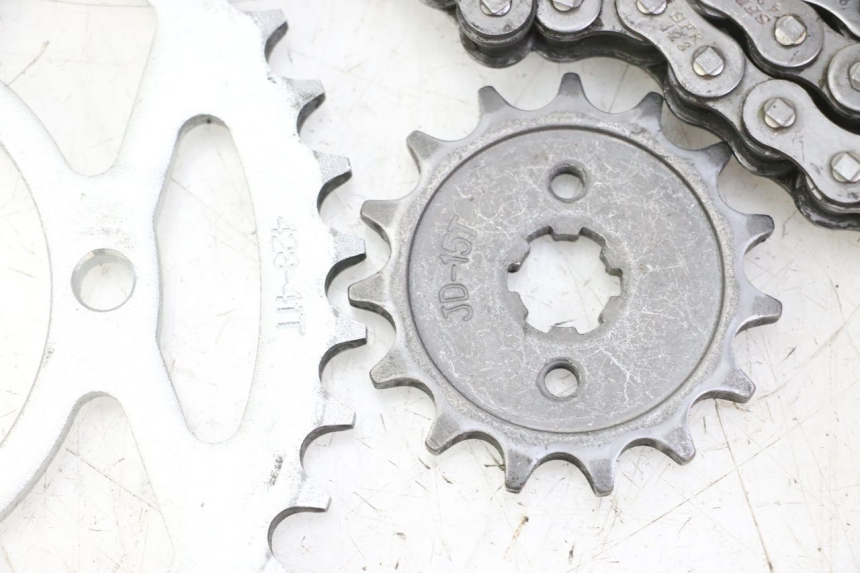 photo de CHAIN SPROCKET KIT APOLLO RFZ 125 - Alternative perspective