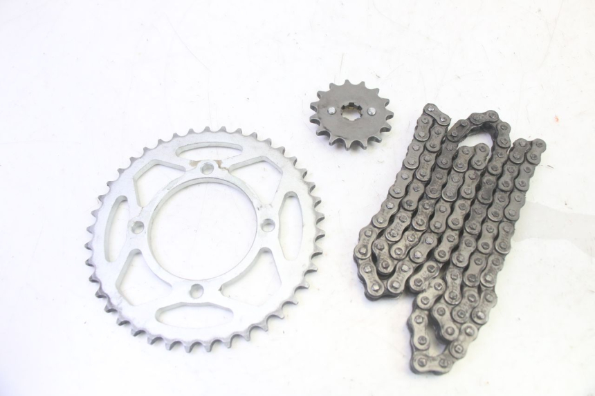 photo de CHAIN SPROCKET KIT APOLLO RFZ 125 - Component detail