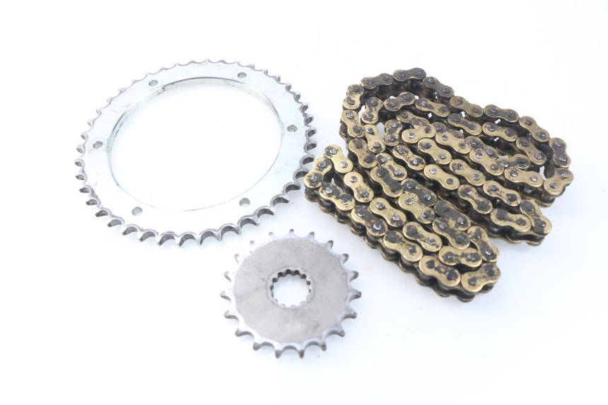 photo de CHAIN SPROCKET KIT TRIUMPH SPRINT ST ABS 1050 (2005 - 2007) - Zoom on usage condition