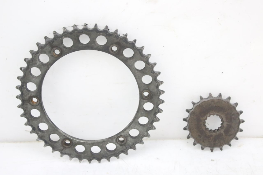photo de CHAIN KIT TRIUMPH SPRINT ST 955 (1999 - 2001) - Component detail