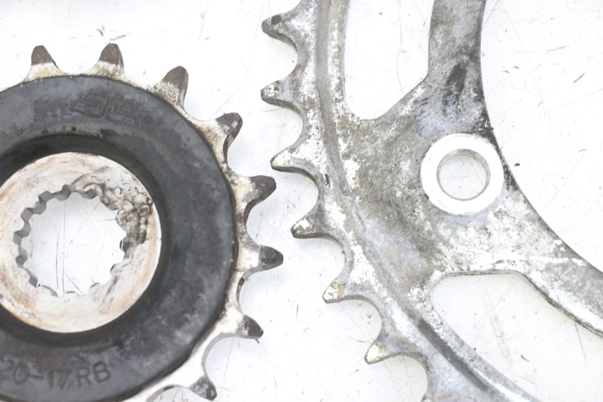 photo de CHAIN SPROCKET KIT SUZUKI GSR 750 (2011 - 2017) - Technical close-up