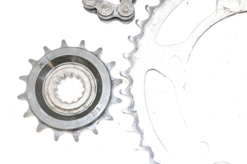 photo de CHAIN SPROCKET KIT YAMAHA XJ6 ABS 600 (2008 - 2016) - Zoom on usage condition