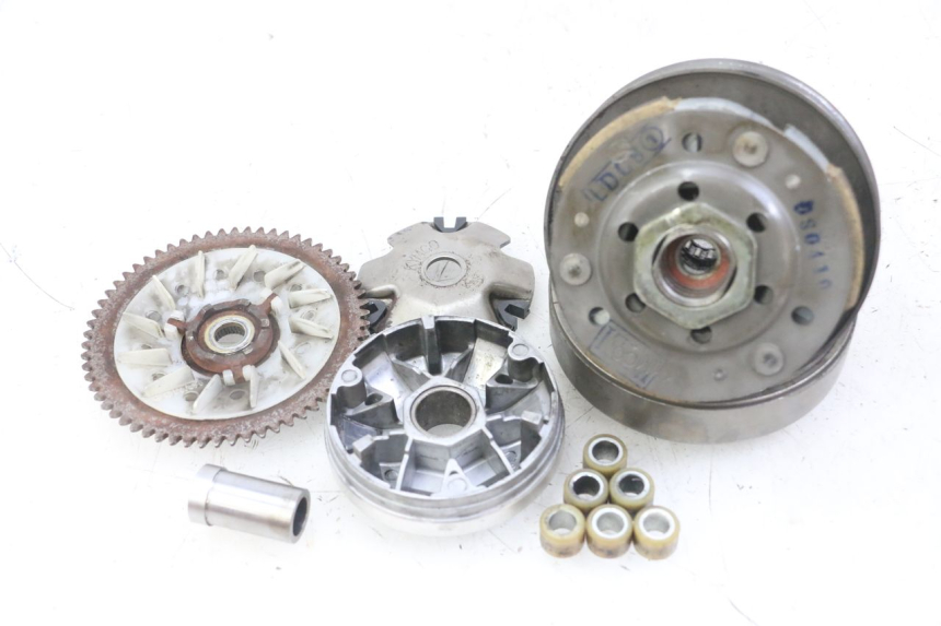 photo de CLUTCH VARIATOR KIT KYMCO AGILITY 4T 50 (2005 - 2018) - Main view