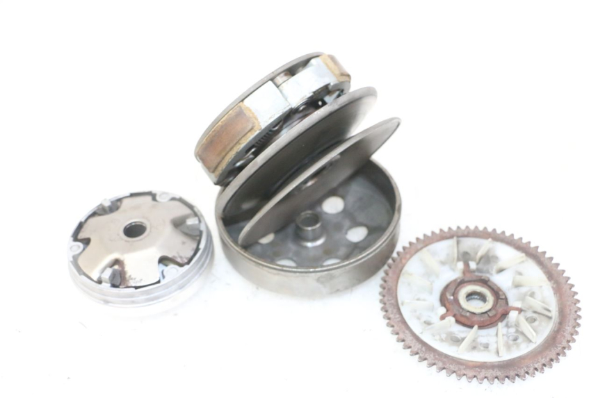 photo de CLUTCH VARIATOR KIT KYMCO AGILITY 4T 50 (2005 - 2018) - Zoom on usage condition