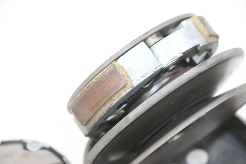 photo de CLUTCH VARIATOR KIT KYMCO AGILITY 4T 50 (2005 - 2018) - Alternative perspective