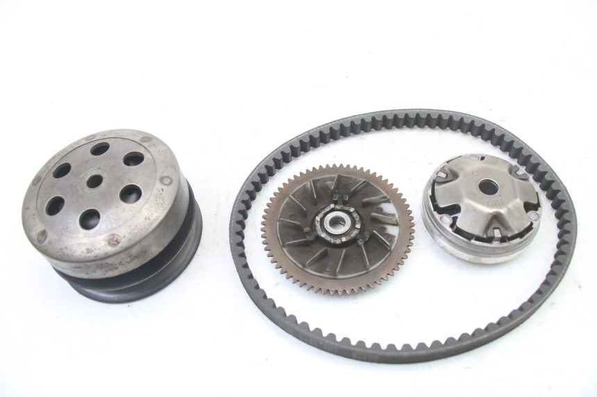 photo de CLUTCH VARIATOR KIT KYMCO AGILITY 4T 50 (2018 - 2022) - Component detail