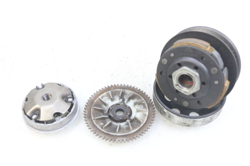 photo de CLUTCH VARIATOR KIT UNIVERSAL BIKE RETRO 50 (2019 - 2023) - Zoom on usage condition