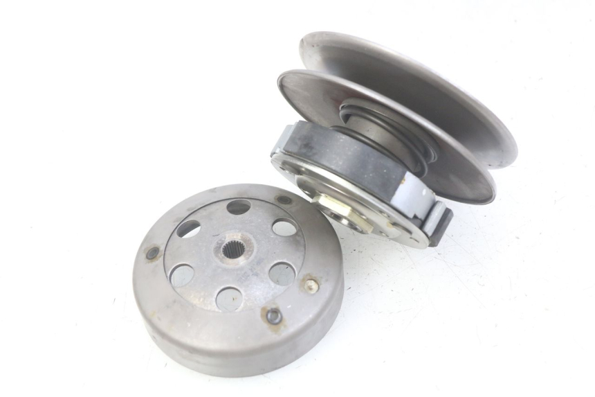 photo de CLUTCH VARIATOR KIT PIAGGIO VESPA LX 2T 50 (2005 - 2013) - Markings and original references