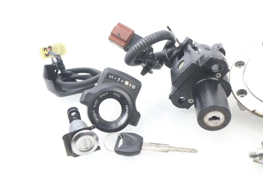 photo de LOCK SET KEY ECU HONDA CBR RR FIREBLADE 1000 (2006 - 2007) - Supplementary product photo