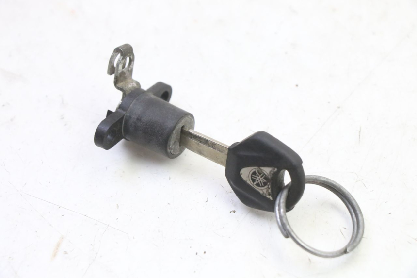 photo de LOCK KEY CDI IGNITION SWITCH KIT YAMAHA FJR ABS 1300 (2006 - 2012) - Detailed visual inspection