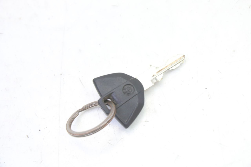 photo de LOCK SET KEY ECU BMW G310 R 310 (2016 - 2020) - Additional view of the item