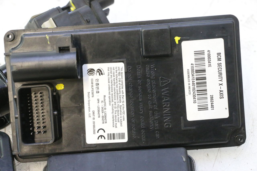 photo de LOCK SET KEY ECU HARLEY DAVIDSON ROAD GLIDE FLTRXSE 1920 (2018 - 2022) - Focus on structure